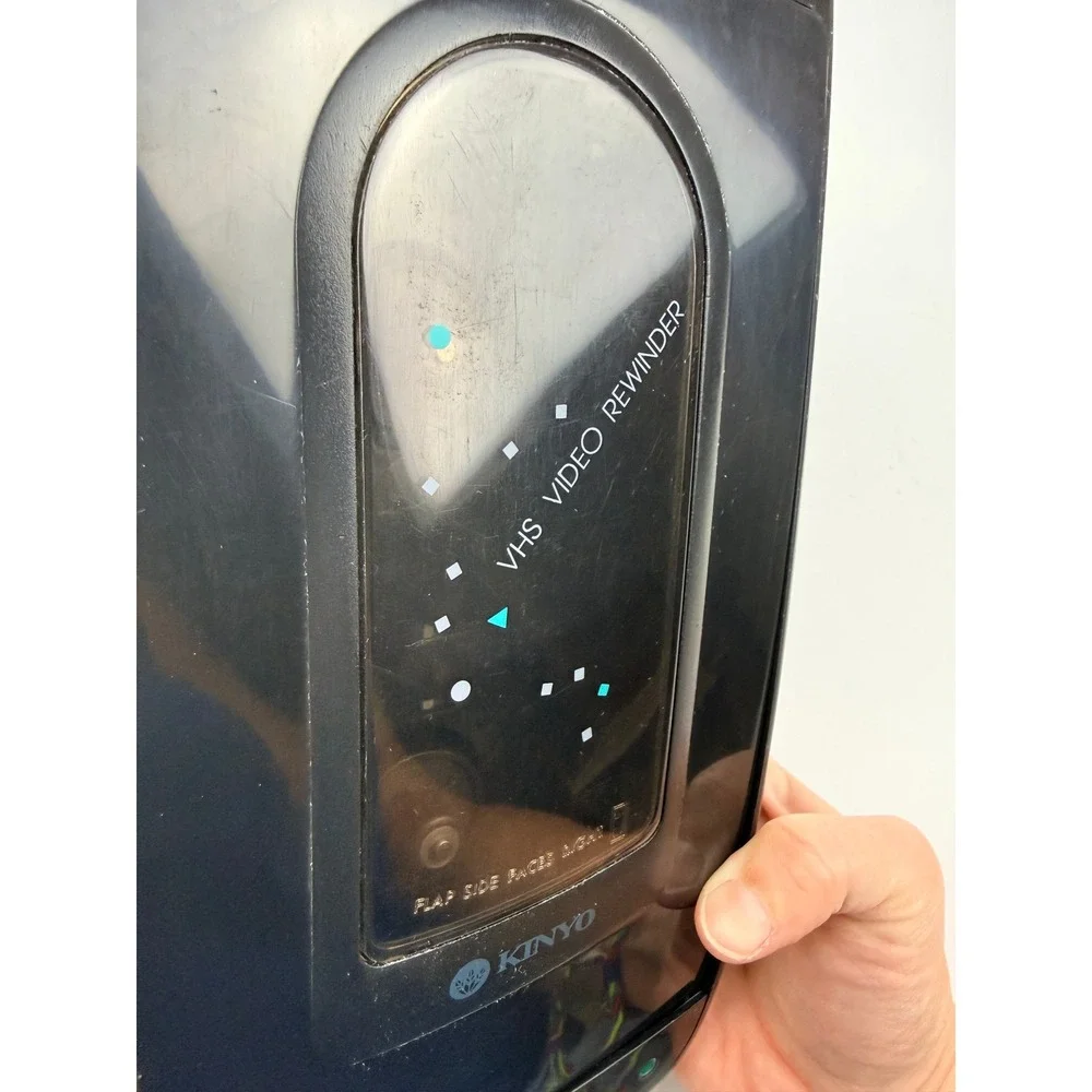 Kinyo VHS Video Rewinder Black Tape Rewinder Model 733435 Vintage - BW - Picture 2 of 4